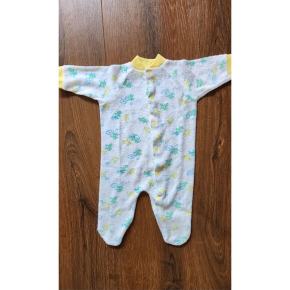 Vintage Baby One Piece Pajama Outfit: Green/Yellow Bicycle Print - Picture 1 of 5